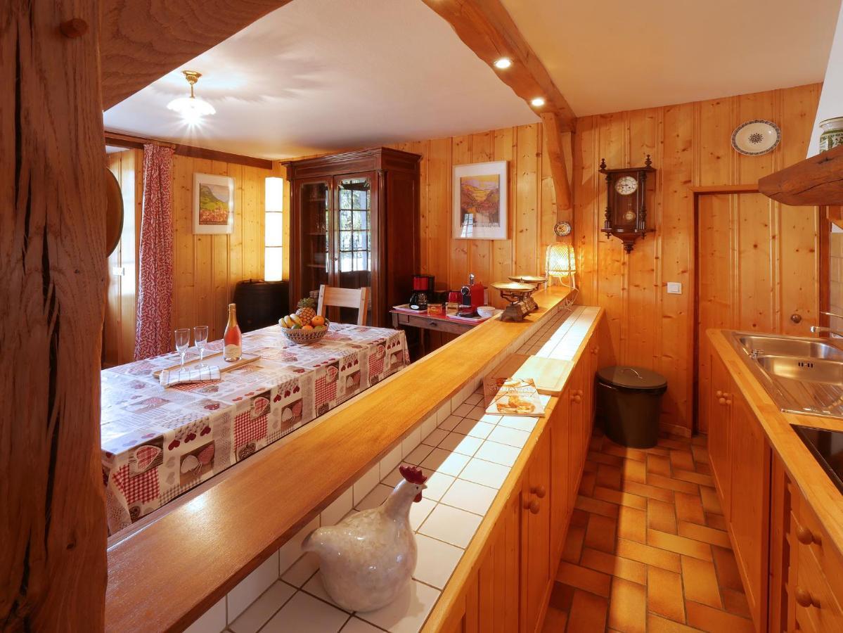 Domaine De Bellevue Gite Du Mont Poupet Marnoz エクステリア 写真