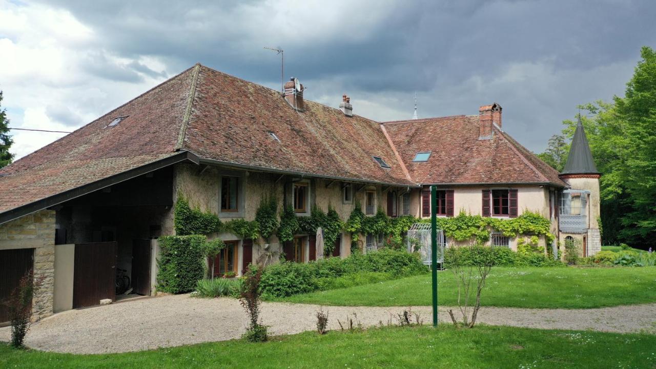 Domaine De Bellevue Gite Du Mont Poupet Marnoz エクステリア 写真