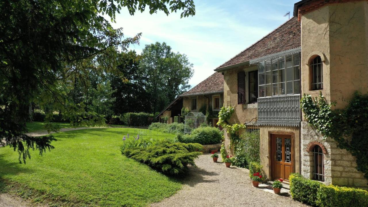 Domaine De Bellevue Gite Du Mont Poupet Marnoz エクステリア 写真