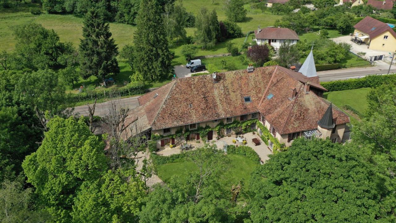 Domaine De Bellevue Gite Du Mont Poupet Marnoz エクステリア 写真